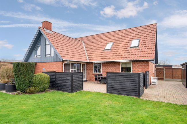 Irisvej 8, 6705 Esbjerg Ø