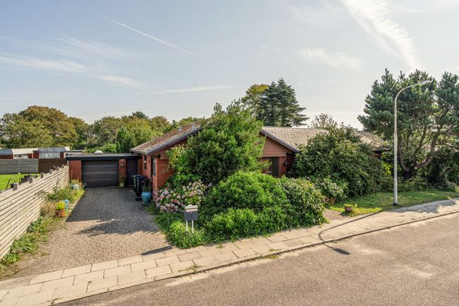 Røllikevej 5, 6705 Esbjerg Ø